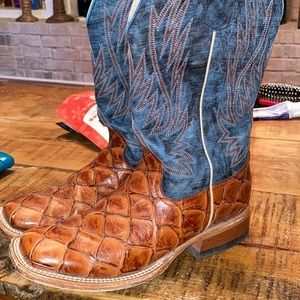 Size 6 Horsepower by Anderson Bean boys boots